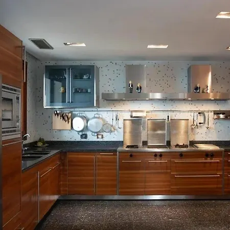 Paradise-sleeps 20-pool-sea Views-pets Villa Ospedaletti