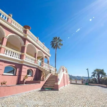 Paradise-sleeps 20-pool-sea Views-pets * Ospedaletti