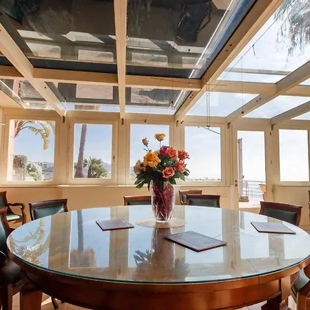 Paradise-sleeps 20-pool-sea Views-pets Villa *